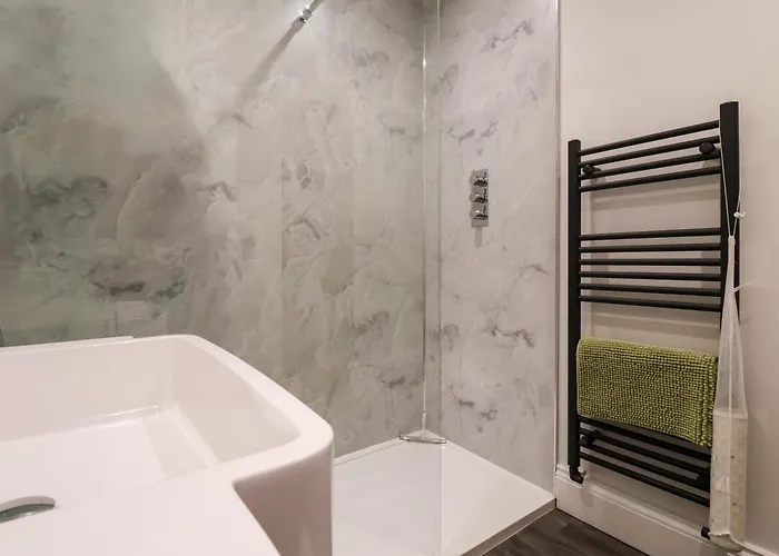 Elm Tree Semesterbostad