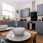 Elm Tree Ferienhaus